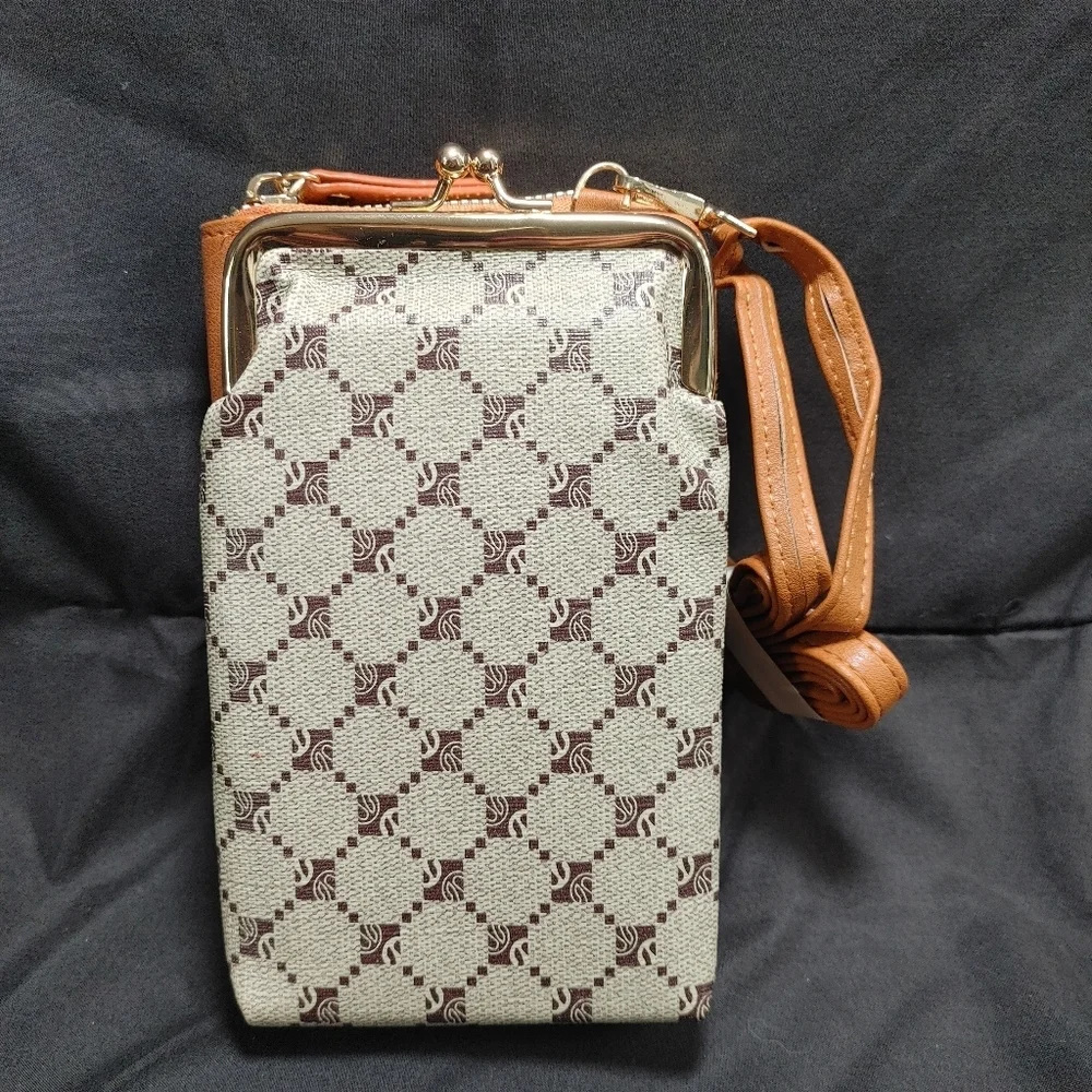Park Avenue Brown and Cream Patterned Women's Wrislet/Crossbody Bag